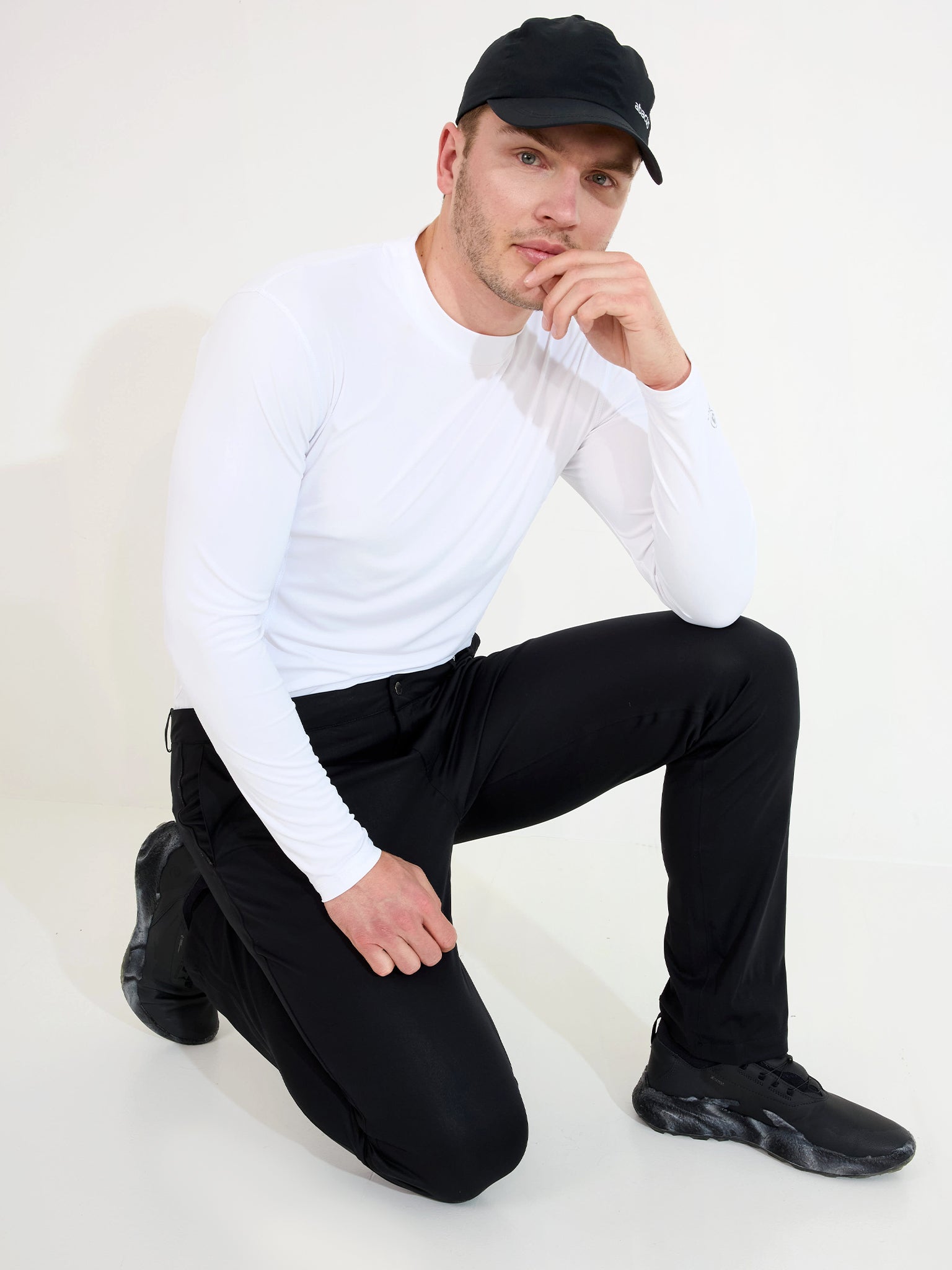 Pantaloni golf waterproof bărbați Abacus Bounce 6083 Black – pe model