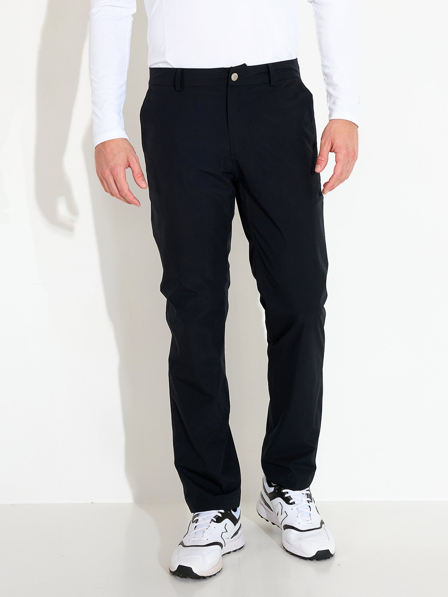 Pantaloni golf waterproof căptușiți bărbați Abacus Links 6074 Black – pe model