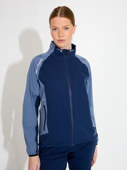 Geacă impermeabilă golf femei Abacus Pitch 2040 Dusty Blue – pe model față