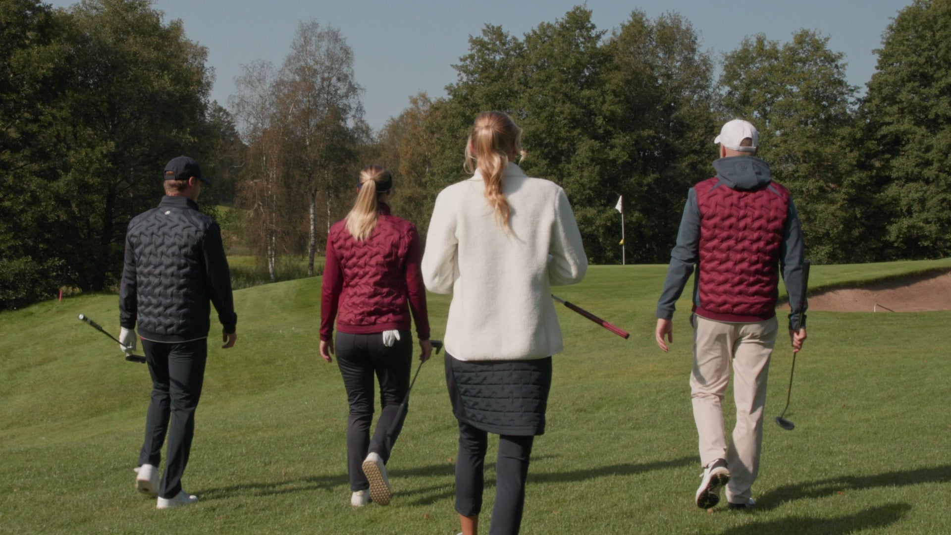 Încărcați videoclipul: 